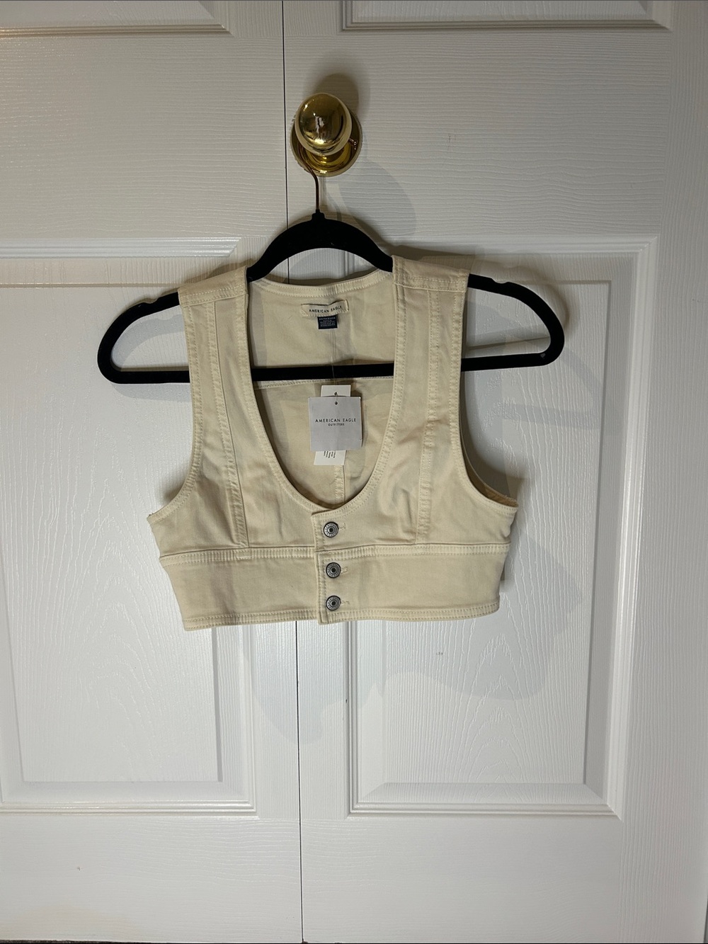 American Eagle Outfitters Cream Cropped Button-Front Tank